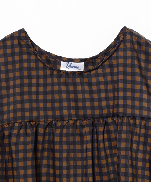 Yarmo（ヤーモ）の「Yarmo/ Cropped Tabard Gingham（シャツ