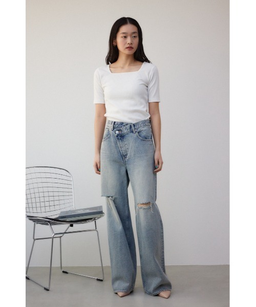 AZUL by moussy(アズールバイマウジー)の「AZUL DENIM ダメージラップデニム(デニムパンツ・レディース・ライトブルー・SMALL/MEDIUM)」の4枚目の写真