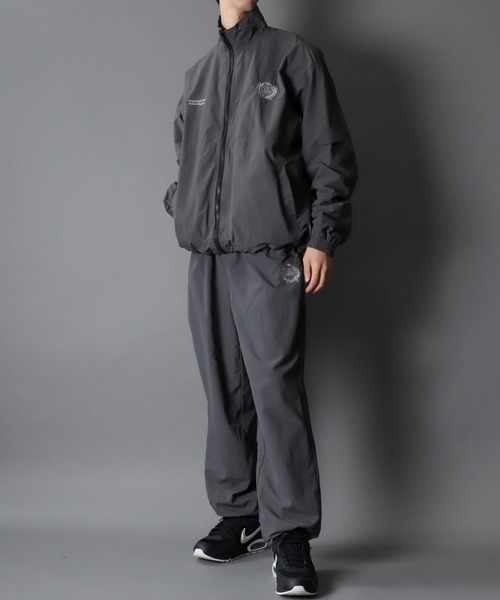 美品【セットアップ】Acy セットアップ　アノラック　ナイロンパンツ nylon set up exclusive set / black（ナイロンセットアップ