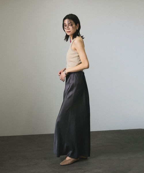 SALON adam et rope'(サロン アダム エ ロペ)の「ハイツイストコットンアメリカンスリーブタンクトップ(タンクトップ・レディース・チャコールグレー/ベージュ・FREE)」の13枚目の写真