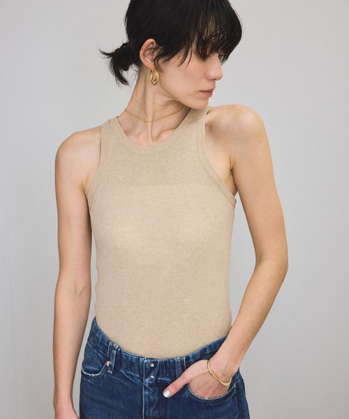 SALON adam et rope'(サロン アダム エ ロペ)の「ハイツイストコットンアメリカンスリーブタンクトップ(タンクトップ・レディース・チャコールグレー/ベージュ・FREE)」の21枚目の写真