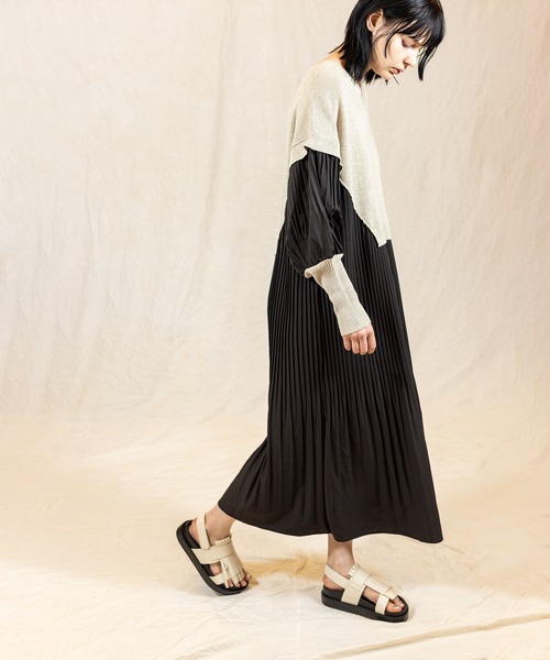 OSMOSIS（オズモーシス）の「ニット切替プリーツワンピース（ワンピース・レディース・ブラック/ライトベージュ/ネイビー・ONE SIZE）」の12枚目の写真