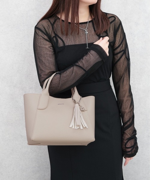 MURUA（ムルーア）の「【MURUA/ムルーア】 TASSEL SERIES　ハンドバッグ（ハンドバッグ・レディース・ネイビー/ブラック/ライトグレー・FREE）」の3枚目の写真