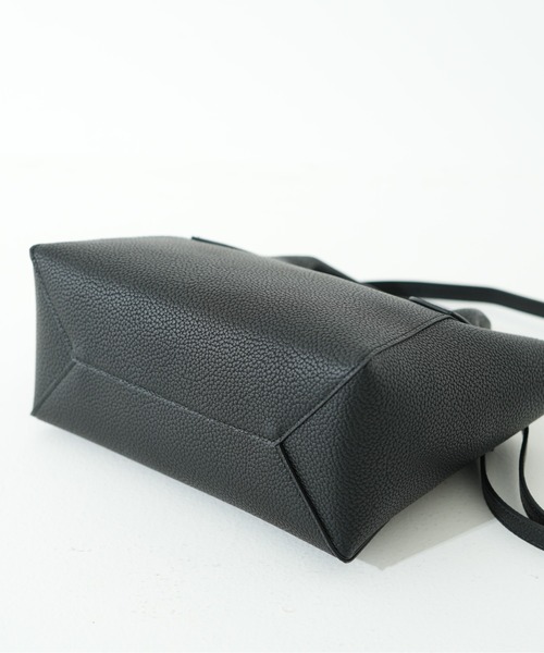 MURUA（ムルーア）の「【MURUA/ムルーア】 TASSEL SERIES　ハンドバッグ（ハンドバッグ・レディース・ネイビー/ブラック/ライトグレー・FREE）」の6枚目の写真