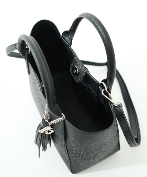 MURUA（ムルーア）の「【MURUA/ムルーア】 TASSEL SERIES　ハンドバッグ（ハンドバッグ・レディース・ネイビー/ブラック/ライトグレー・FREE）」の4枚目の写真