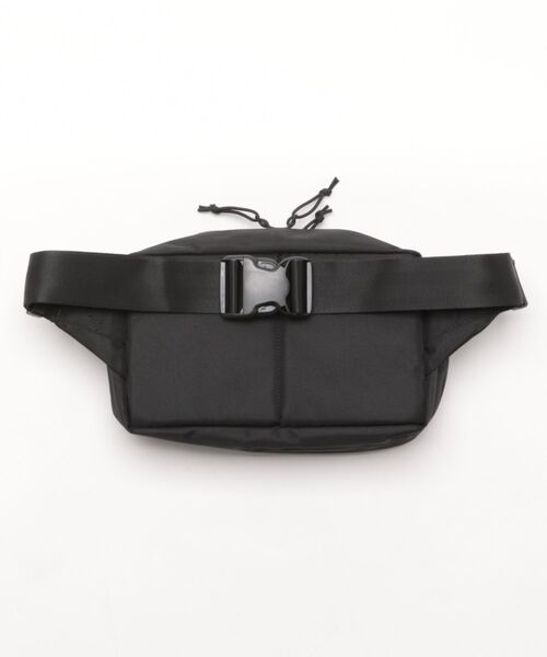 NEW ERA(ニューエラ)の「【NEW ERA/ニューエラ】SQUARE WAIST BAG(ボディバッグ/ウエストポーチ・メンズ・ブラック×ホワイト/ブラック/ブラック系その他・FREE)」の19枚目の写真