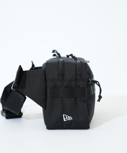 NEW ERA(ニューエラ)の「【NEW ERA/ニューエラ】SQUARE WAIST BAG(ボディバッグ/ウエストポーチ・メンズ・ブラック×ホワイト/ブラック/ブラック系その他・FREE)」の7枚目の写真