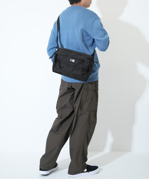 NEW ERA(ニューエラ)の「【NEW ERA/ニューエラ】SQUARE WAIST BAG(ボディバッグ/ウエストポーチ・メンズ・ブラック×ホワイト/ブラック/ブラック系その他・FREE)」の15枚目の写真