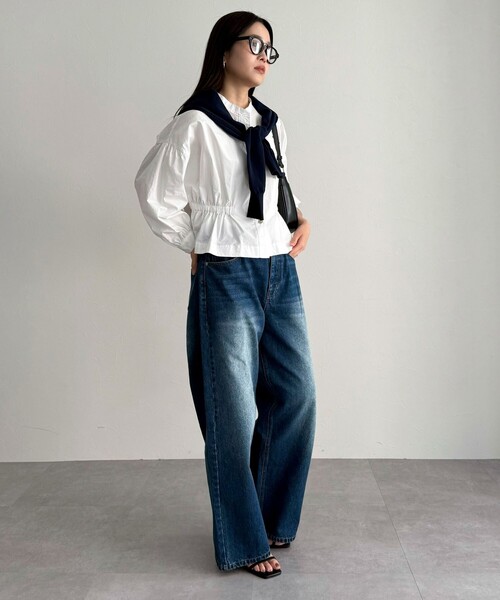 fredy emue（フレディエミュ）の「クロップドウエストギャザーブラウス（シャツ/ブラウス・レディース・ベージュ/ネイビー/ブルー系その他/オフホワイト・38）」の6枚目の写真