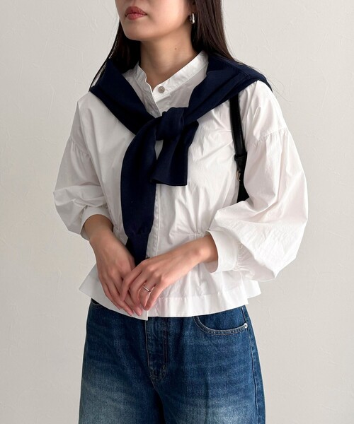 fredy emue（フレディエミュ）の「クロップドウエストギャザーブラウス（シャツ/ブラウス・レディース・ベージュ/ネイビー/ブルー系その他/オフホワイト・38）」の10枚目の写真