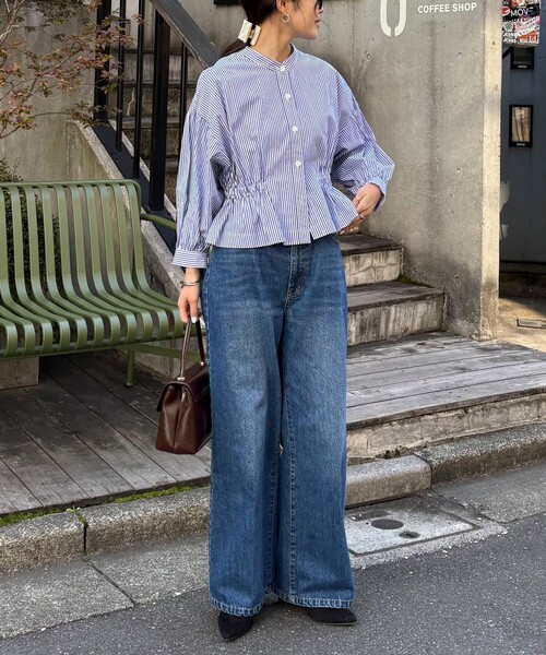 fredy emue（フレディエミュ）の「クロップドウエストギャザーブラウス（シャツ/ブラウス・レディース・ベージュ/ネイビー/ブルー系その他/オフホワイト・38）」の22枚目の写真