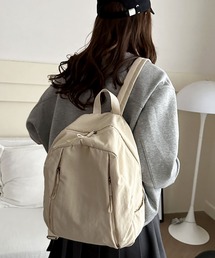 【軽い◎】ラウンドフォルムナイロンデイパック/リュックサック