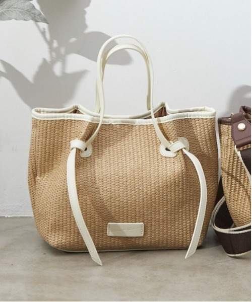 SALON de RUBAN（サロンドルヴァン）の「【SALON de RUBAN / サロン ド ルヴァン】 2wayトートバッグ（トートバッグ・レディース・ブラック/ブラウン/ホワイト・FREE）」の2枚目の写真