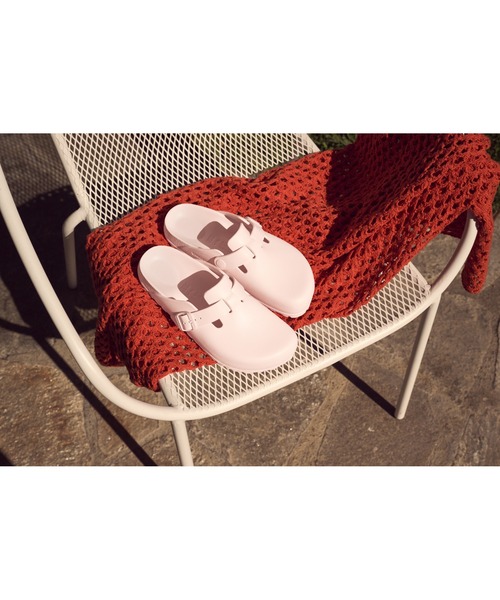BIRKENSTOCK(ビルケンシュトック)の「【公式】ビルケンシュトック Boston/ボストン EVA(サンダル・レディース・ローズ・24.5cm【ナロー幅】/25cm【ナロー幅】/23cm【ナロー幅】/24cm【ナロー幅】/26cm【ナロー幅】)」の2枚目の写真
