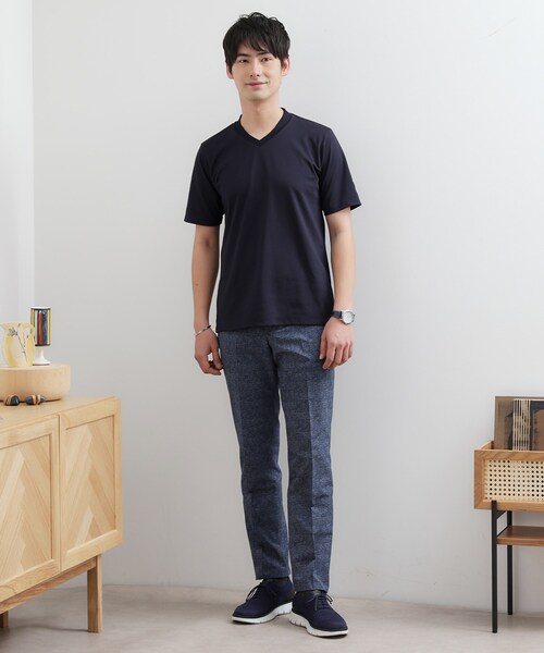 TAKEO KIKUCHI(タケオキクチ)の「テーラードジャージ Vネック(Tシャツ/カットソー・メンズ・ブラック/ホワイト/ネイビー・03/01/02/04/05)」の22枚目の写真