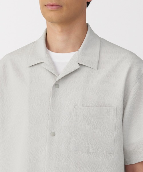 無印良品（ムジルシリョウヒン）の「紳士　風を通すストレッチサッカーオープンカラー半袖シャツ（シャツ/ブラウス・メンズ・ダークネイビー/ライトグレー/ライトブルー/ブラック・S/M/L/XL）」の17枚目の写真