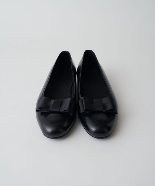 Lui's（ルイス）の「【LONDON BROWN】ビートン(リボンオペラシューズ)（ドレスシューズ・メンズ・ブラック・40/41/42）」の7枚目の写真