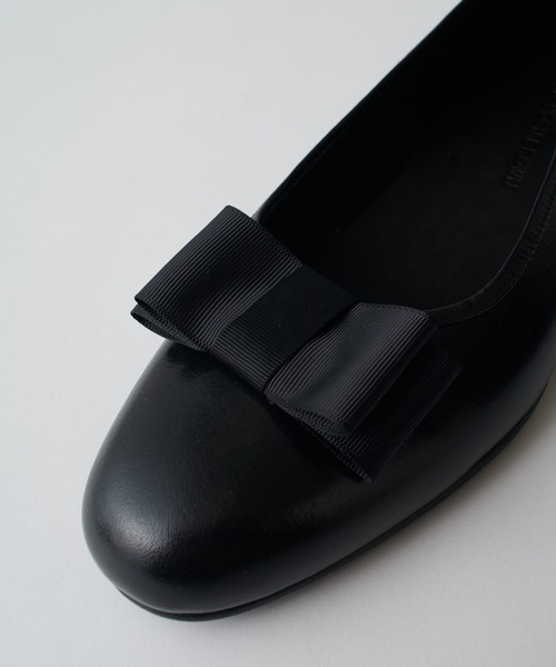 Lui's（ルイス）の「【LONDON BROWN】ビートン(リボンオペラシューズ)（ドレスシューズ・メンズ・ブラック・40/41/42）」の6枚目の写真