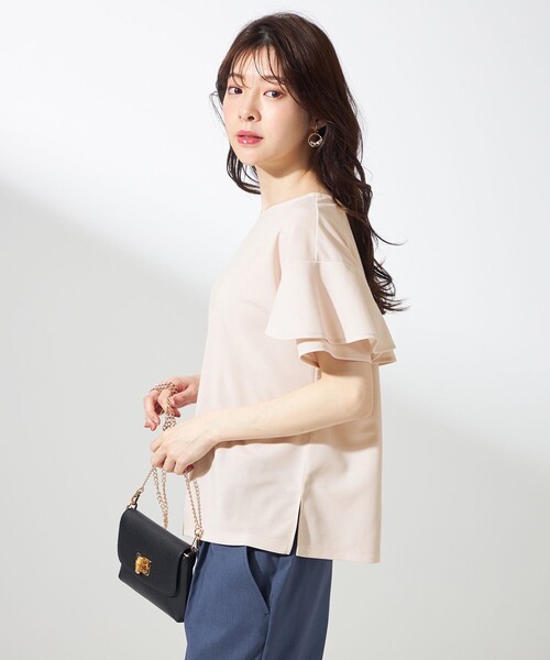 ANY SIS(エニィスィス)の「【前後着用・UVケア・洗える】2WAYジョーゼットジャージーフリル カットソー(Tシャツ/カットソー・レディース・アイボリー系/黄土色系/ネイビー系/ダークグリーン系・4)」の1枚目の写真