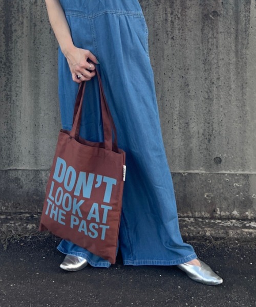 RODEO CROWNS WIDE BOWL（ロデオクラウンズワイドボウル）の「メッセージトートバッグ（トートバッグ・レディース・ライトブルー/ブラック/ブラウン/オレンジ/イエロー/オフホワイト/レッド/ブルー・FREE）」の3枚目の写真