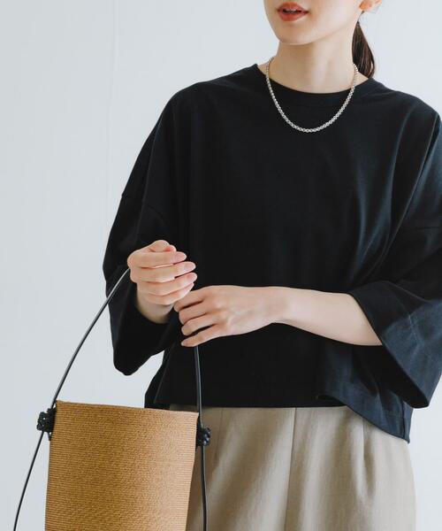 URBAN RESEARCH(アーバンリサーチ)の「ショート丈ハーフスリーブカットソー(Tシャツ/カットソー・レディース・ブラック/オフホワイト/グレー系その他・FREE)」の10枚目の写真