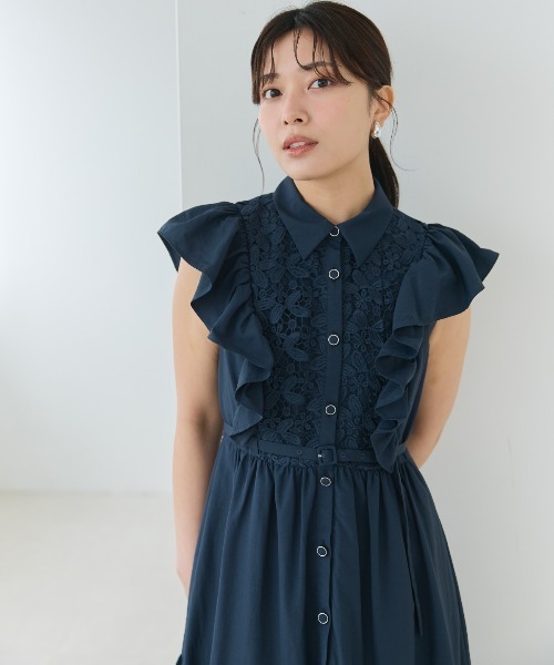 AND COUTURE(アンドクチュール)の「コットンレースフリルシャツワンピース(ワンピース・レディース・オフホワイト/ライトグレー/ネイビー/ピンク/ベージュ・FREE)」の11枚目の写真