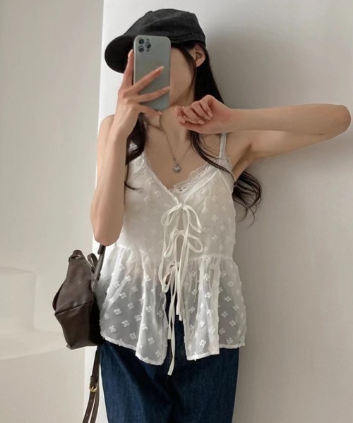 WEGO(ウィゴー)の「WEGO/シースルー2wayビスチェ(Tシャツ/カットソー・レディース・ホワイト/ブラック・FREE)」の4枚目の写真