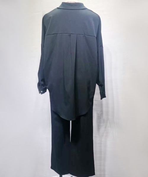 maison de LATIR(メゾンドラティール)の「サラッと着られる。快適シャツセットアップ(セットアップ・レディース・グリーン/ホワイト/ベージュ/ブルー/ブラック/ライトブルー・LL/M/L)」の11枚目の写真