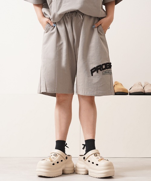 1111clothing（ワンフォークロージング）の「クラウン サガラ刺繍 スウェットショーツ / Crown Sagara Embroidery Sweatshorts（その他パンツ・メンズ・ブラック/グレイッシュベージュ/ホワイト系・M/XL/L）」の9枚目の写真