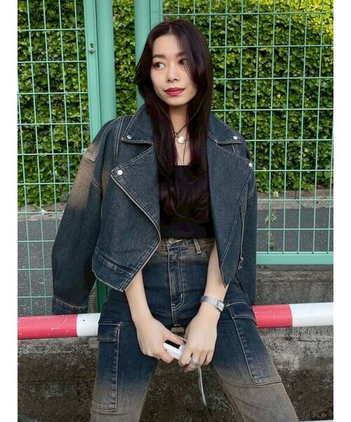 EVRIS（エヴリス）の「グラデーションデニムショートライダース