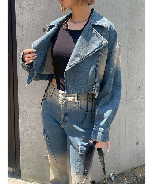 EVRIS(エヴリス)の「グラデーションデニムショートライダース【セットアップ着用可能】(デニムジャケット・レディース・ブラウン/ブルー/インディゴブルー・FREE)」の7枚目の写真