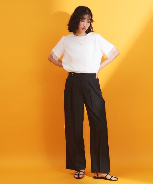 THE SHOP TK (ザ ショップ ティーケー )の「【再入荷】袖シアーTシャツ【接触冷感/UV/洗濯機OK】(Tシャツ/カットソー・レディース・オフホワイト/ブラック/サックスブルー/ダークブラウン・12/13)」の10枚目の写真