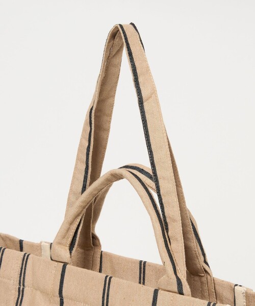 beej（ビージ）の「【別注】＜beej＞ストライプ トートバッグ -2WAY-（トートバッグ・レディース・ベージュ/ダークグレー・FREE）」の16枚目の写真