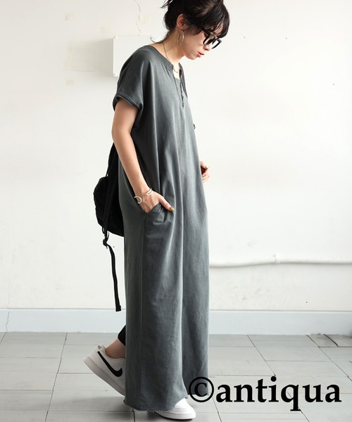 antiqua(アンティカ)の「ピグメント加工ワンピース(ワンピース・レディース・ダークグレー/ブラック・ONESIZE)」の9枚目の写真