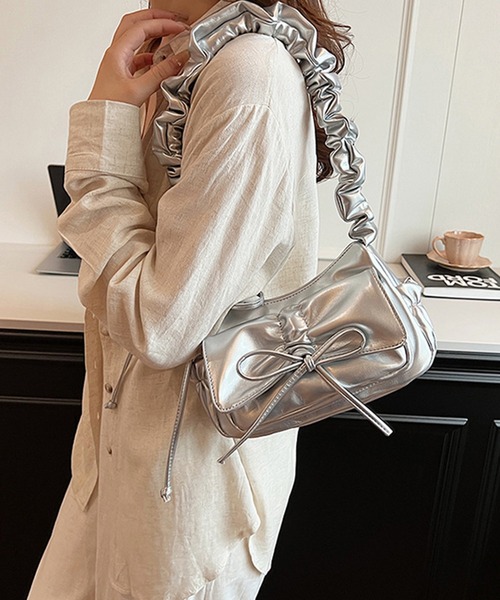 Lace Ladies（レースレディース）の「ギャザー ハンドル リボン付き ラウンド ショルダーバッグ（ショルダーバッグ・レディース・シルバー/アイボリー/ブラック・FREE）」の12枚目の写真