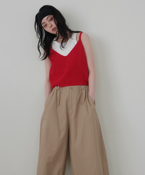 LIAN（リアン）の「リブニットキャミソール（キャミソール・レディース・ブラウン/レッド/アイボリー・FREE）」の1枚目の写真