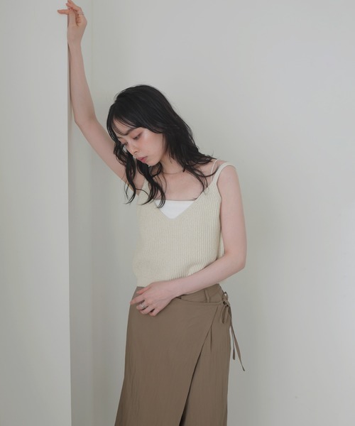 LIAN（リアン）の「リブニットキャミソール（キャミソール・レディース・ブラウン/レッド/アイボリー・FREE）」の22枚目の写真