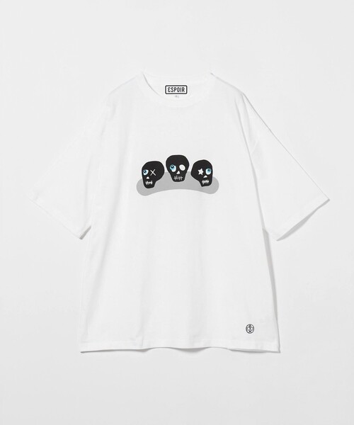 ESPOIR(エスポワール)の「<ESPOIR>Three Skull Tシャツ(Tシャツ/カットソー・メンズ・ホワイト・M/XL/L)」の1枚目の写真