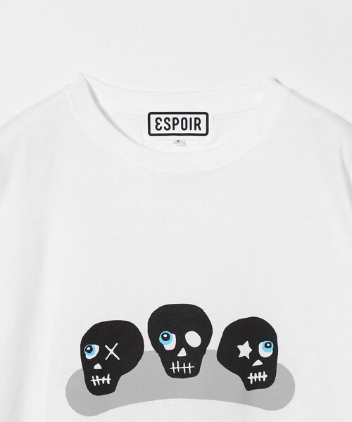 ESPOIR(エスポワール)の「<ESPOIR>Three Skull Tシャツ(Tシャツ/カットソー・メンズ・ホワイト・M/XL/L)」の4枚目の写真