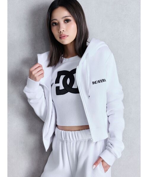 DC(ディーシー)の「GYDA×DC OE LOGOショートスウェットZIP UPパーカー(パーカー・レディース・グリーン/オフホワイト/ブラック・FREE)」の6枚目の写真