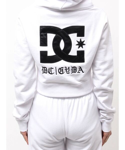 DC(ディーシー)の「GYDA×DC OE LOGOショートスウェットZIP UPパーカー(パーカー・レディース・グリーン/オフホワイト/ブラック・FREE)」の18枚目の写真