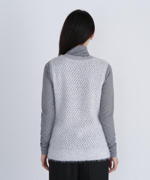 NATURAL BEAUTY BASIC(ナチュラルビューティーベーシック)の「◇フェザーヤーンボクシーベスト(ベスト・レディース・グレー/ブラウン/オフホワイト・FREE)」の14枚目の写真