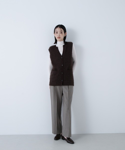 NATURAL BEAUTY BASIC（ナチュラルビューティーベーシック）の「◇フェザーヤーンボクシーベスト（ベスト・レディース・グレー/ブラウン/オフホワイト・FREE）」の6枚目の写真