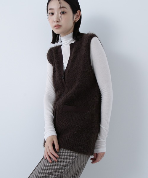 NATURAL BEAUTY BASIC（ナチュラルビューティーベーシック）の「◇フェザーヤーンボクシーベスト（ベスト・レディース・グレー/ブラウン/オフホワイト・FREE）」の9枚目の写真