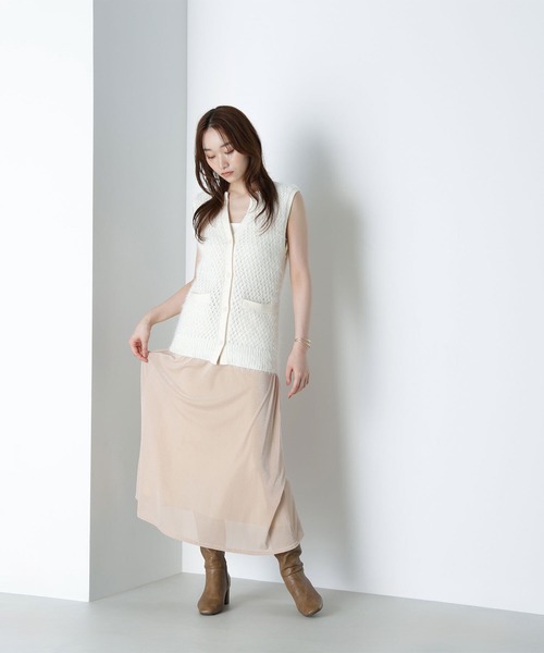 NATURAL BEAUTY BASIC（ナチュラルビューティーベーシック）の「◇フェザーヤーンボクシーベスト（ベスト・レディース・グレー/ブラウン/オフホワイト・FREE）」の22枚目の写真