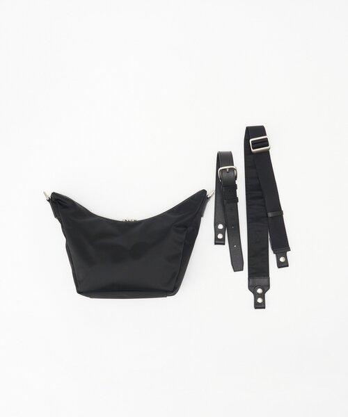 russet（ラシット）の「【再値下げ】ナイロン2WAYミニショルダーバッグ（ショルダーバッグ・レディース・ブラック/ブラック×ブルー/キナリ/グレー・FREE）」の22枚目の写真