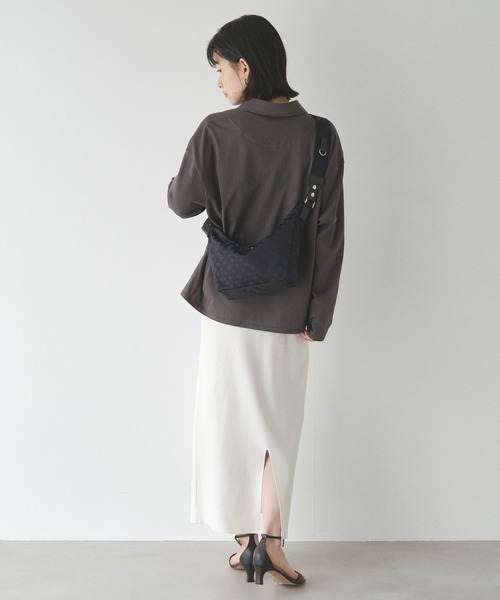 russet（ラシット）の「【再値下げ】ナイロン2WAYミニショルダーバッグ（ショルダーバッグ・レディース・ブラック/ブラック×ブルー/キナリ/グレー・FREE）」の11枚目の写真