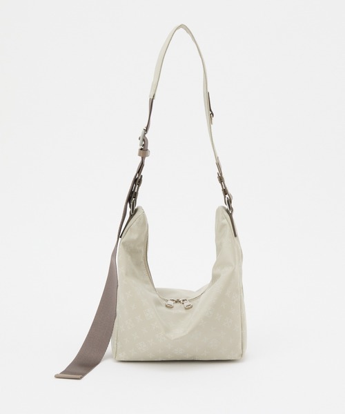 russet（ラシット）の「【再値下げ】ナイロン2WAYミニショルダーバッグ（ショルダーバッグ・レディース・ブラック/ブラック×ブルー/キナリ/グレー・FREE）」の6枚目の写真