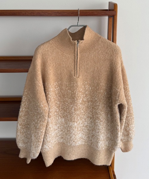 callautia(カラウティア)の「ハーフジップグラデーションニット(ニット/セーター・レディース・チャコール/ベージュ/ブルー・MEDIUM/LARGE)」の17枚目の写真
