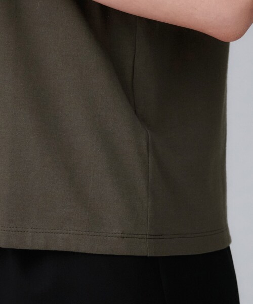 UNTITLED（アンタイトル）の「【接触冷感/コットン100/洗える/丸首】ノースリーブ天竺プルオーバー（Tシャツ/カットソー・レディース・ダークグレー/オフホワイト/キャメル・48/44/04/02/00）」の22枚目の写真